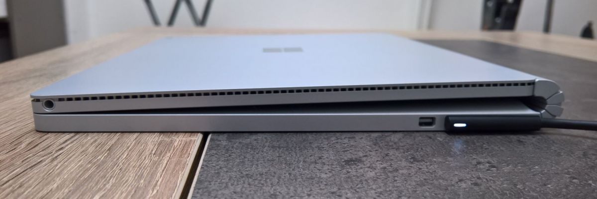 סקירת Surface Book עם Performance Base